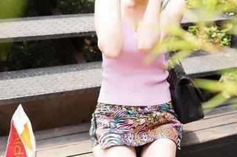 青豆客 – 王乔恩Abby的礼服作品：美丽背后的冷撇，真是难以捉摸的骚动