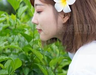 魅妍社 – 一秒被俘虏，李梓熙厨娘写真下载清单！