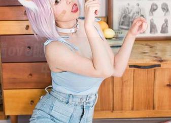 黑猫猫ovo的写真网盘大揭秘：少女心事中的猫咪故事！