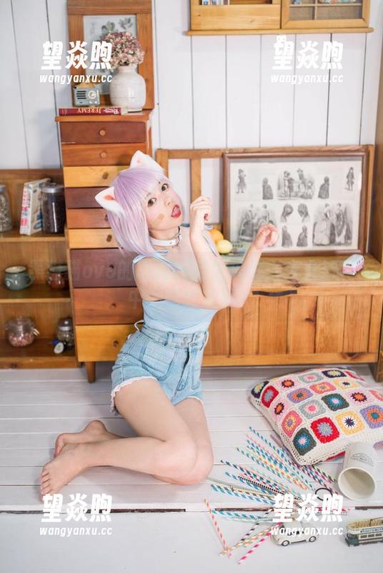 黑猫猫ovo的写真网盘大揭秘：少女心事中的猫咪故事！